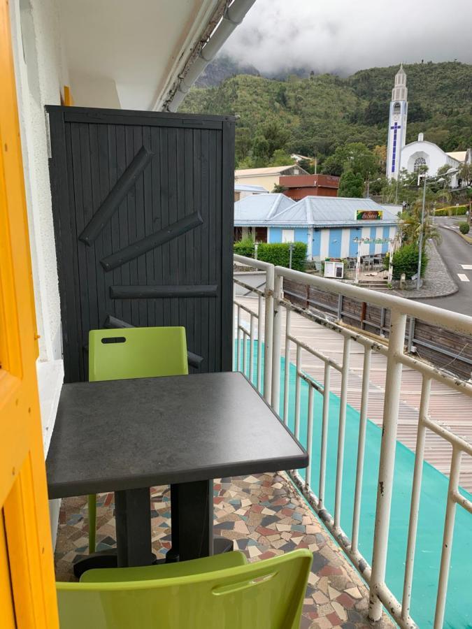 Hotel Le Petit Randonneur Cilaos Εξωτερικό φωτογραφία